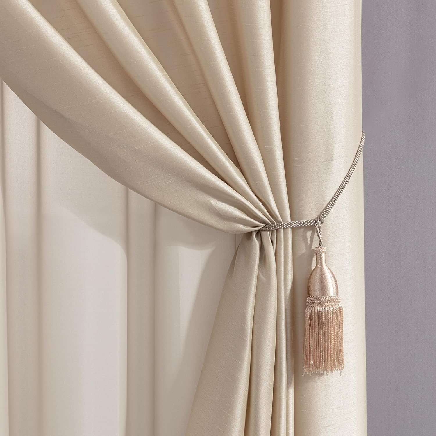 Chezmoi Collection Royale 4-Piece Jacquard Floral Window Curtain/Drape Set with Sheer Backing Valance Tassels, Champagne