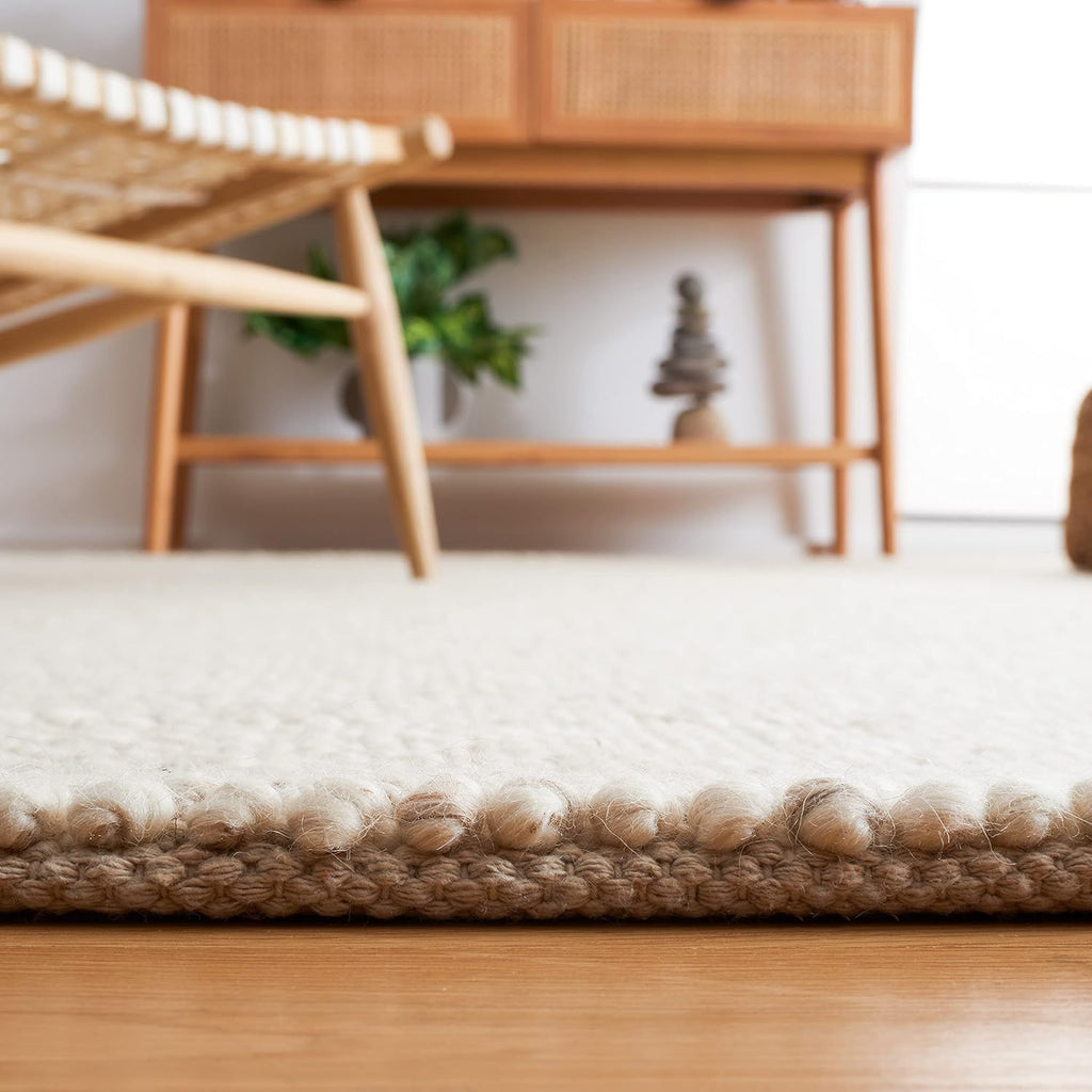 SAFAVIEH Area Rug 5x8 - Natura Collection - Beige & Ivory, Handmade Wool Blend, Textured Design, Ideal for Living Room, Bedroom, Dining Space (NAT425B)