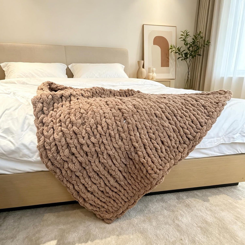 Chunky Knit Throw Blanket 48"*71", Hand Knitted Warm Chenille Blanket, Soft Thick Large Rope Knot Cable Crochet Blankets for Couch Bed Sofa, Ideal (Light Brown)
