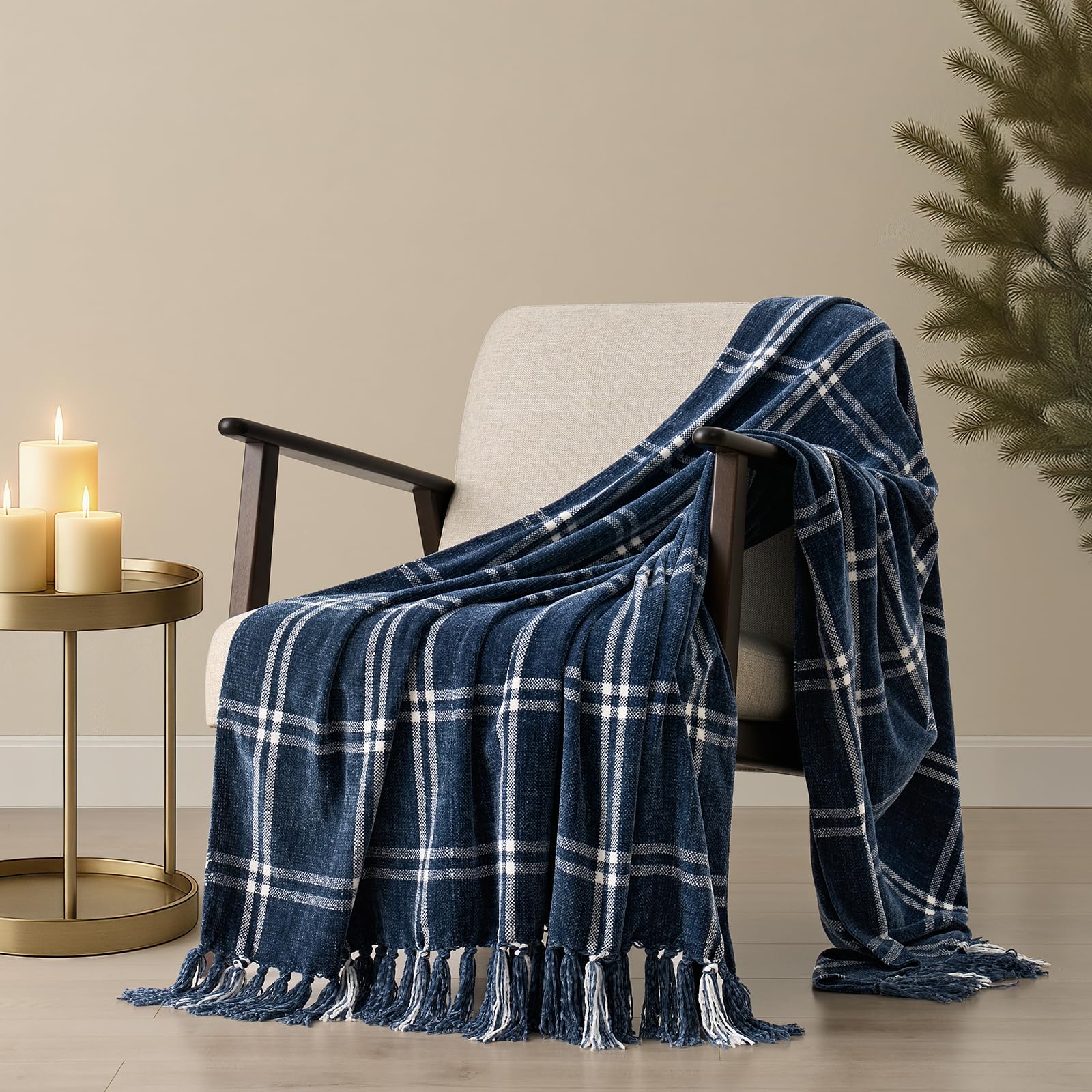EverGrace Soft Chenille Bed Blanket Queen Size for Bed, Cozy Plush Fuzzy Lightweight Decorative Chenille Knit Throw Blanket with Tassels for Couch Sofa Gift Home Decor, Taupe 90"x90"