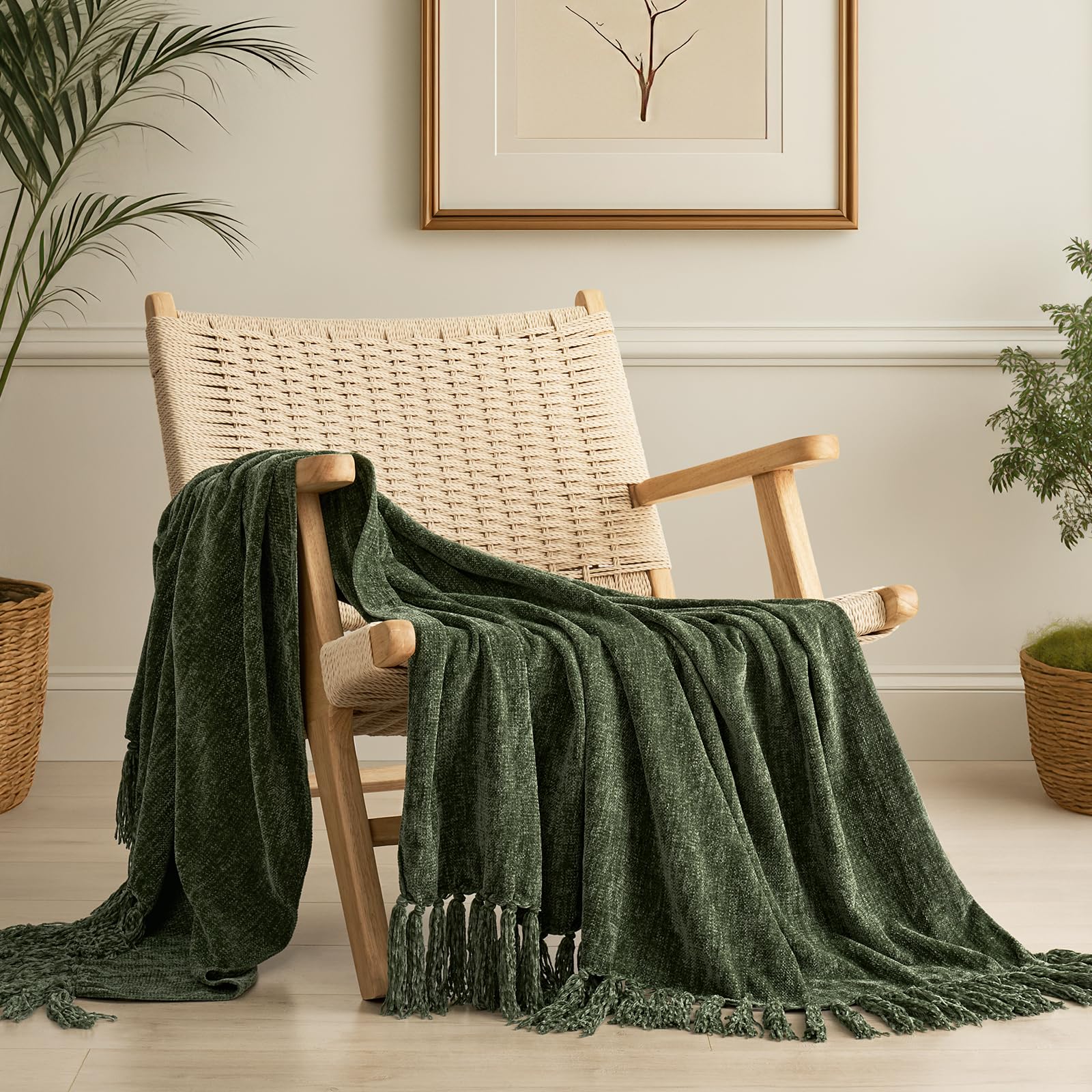 EverGrace Soft Chenille Bed Blanket Queen Size for Bed, Cozy Plush Fuzzy Lightweight Decorative Chenille Knit Throw Blanket with Tassels for Couch Sofa Gift Home Decor, Taupe 90"x90"