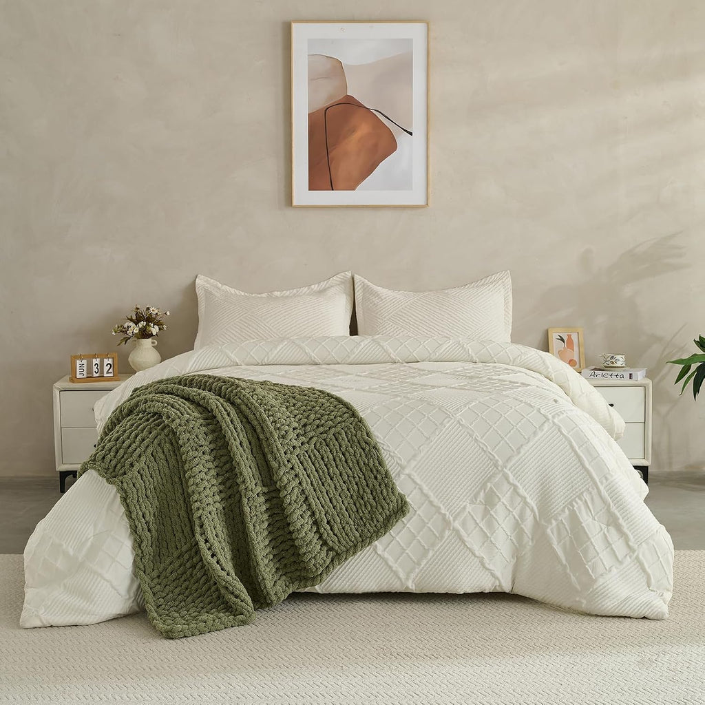 Soft Knitted Throw Blanket - 50x60 Inch Cozy & Lightweight All-Season Blanket, Wrinkle-Resistant Polyester for Couch, Bed, Sofa, Reading Nook (Green)