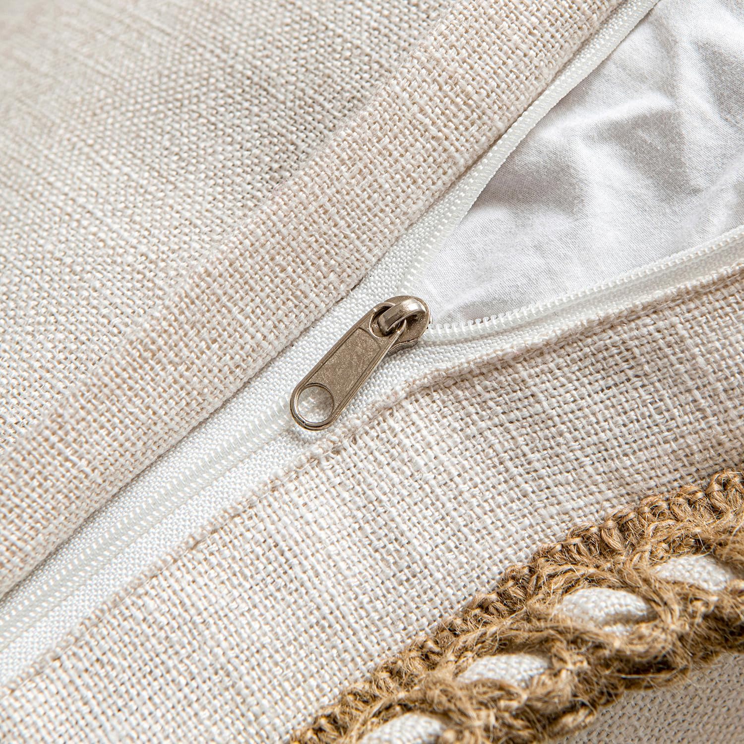 MIULEE Pack of 2 Decorative Throw Pillow Covers Modern Farmhouse Outdoor Pillow Covers Neutral Linen Burlap Cushions for Couch Bed Living Room Sofa, Natural White 18 x 18 inches 45 x 45 cm