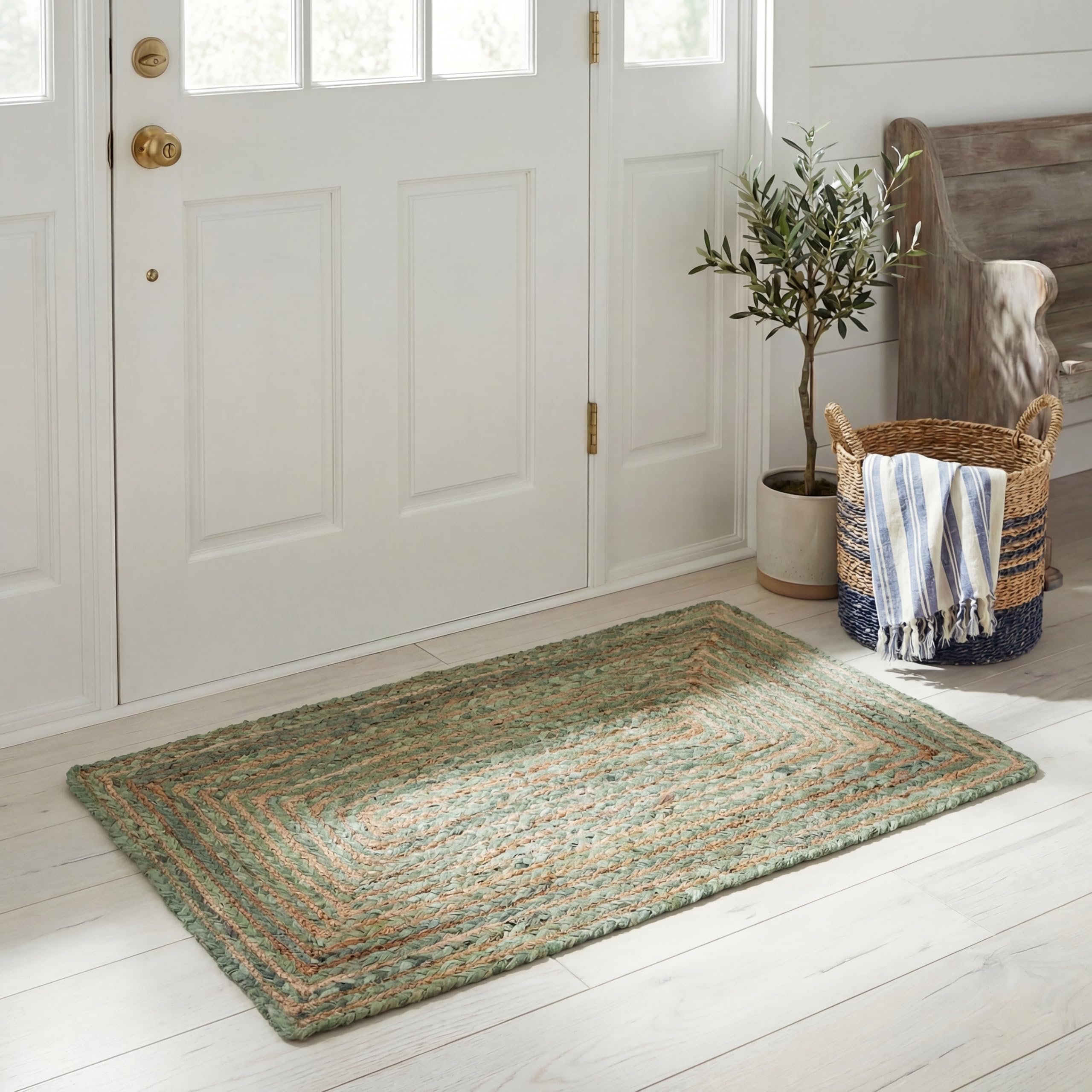 SAFAVIEH Area Rug 4x6 - Cape Cod Collection - Beige & Multi, Handmade Jute & Cotton, Woven Braided Design (CAP202B)