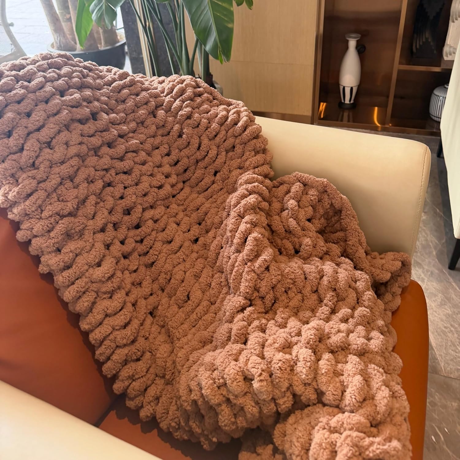 Chunky Knit Throw Blanket 48"*71", Hand Knitted Warm Chenille Blanket, Soft Thick Large Rope Knot Cable Crochet Blankets for Couch Bed Sofa, Ideal (Light Brown)