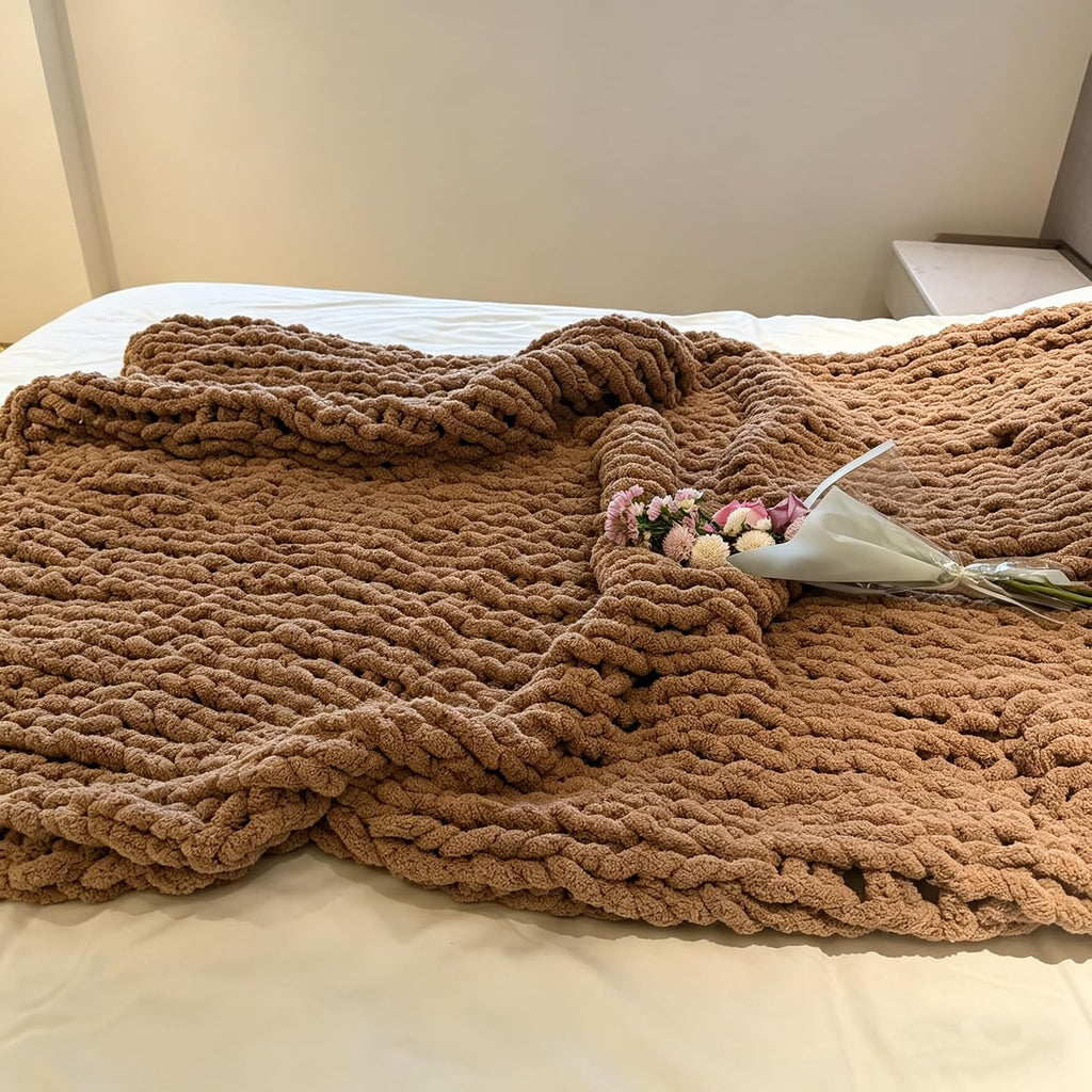 Chunky Knit Throw Blanket 48"*71", Hand Knitted Warm Chenille Blanket, Soft Thick Large Rope Knot Cable Crochet Blankets for Couch Bed Sofa, Ideal (Light Brown)