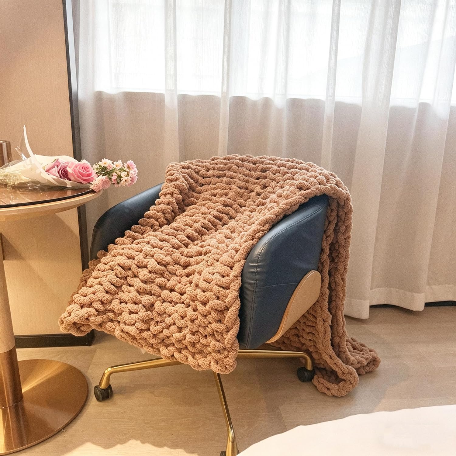 Chunky Knit Throw Blanket 48"*71", Hand Knitted Warm Chenille Blanket, Soft Thick Large Rope Knot Cable Crochet Blankets for Couch Bed Sofa, Ideal (Light Brown)