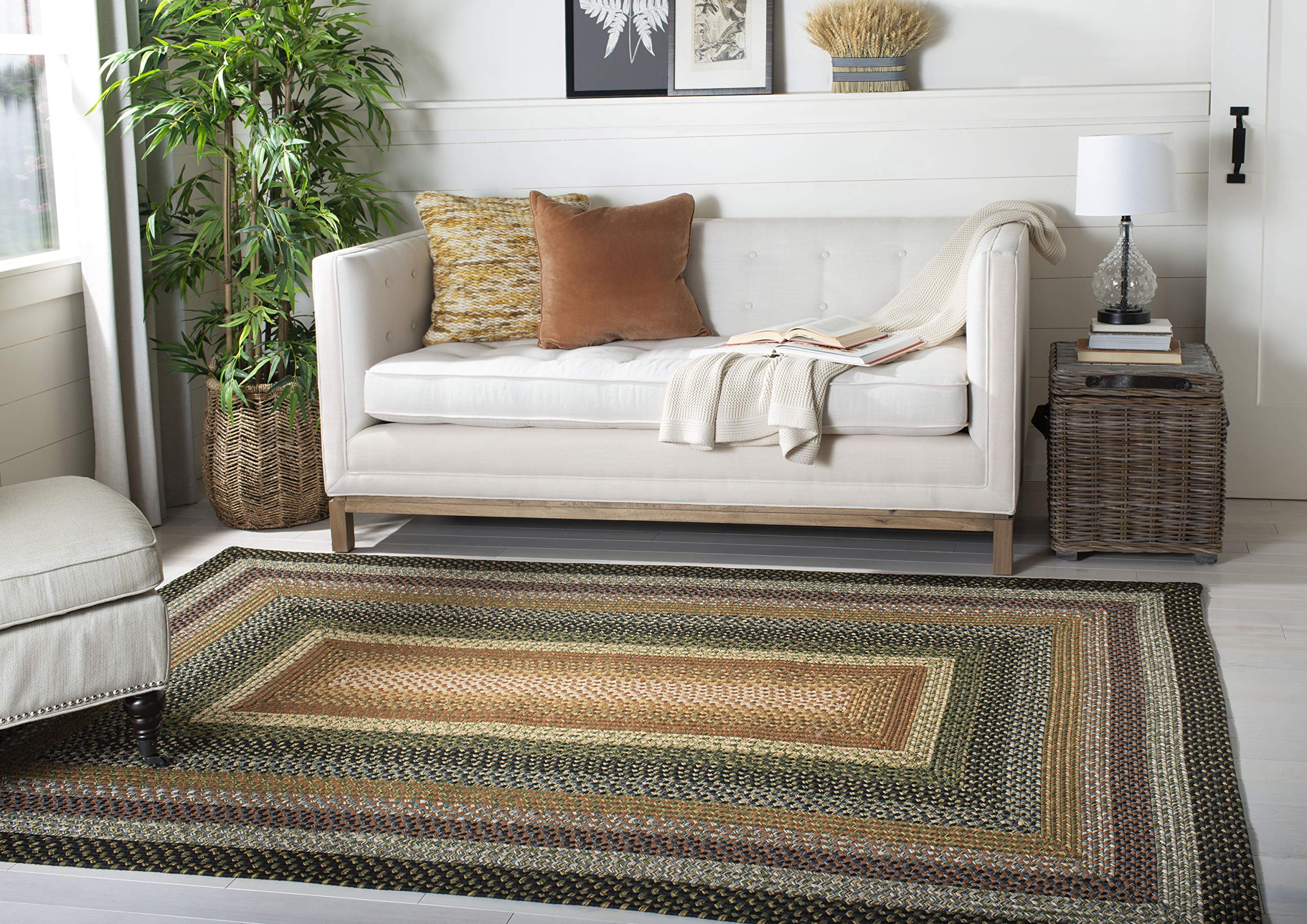SAFAVIEH Washable Rug Outdoor Braided Collection - 5' x 8' Oval, Multi, Handmade & Reversible, Non-Shedding & Easy to Clean, Ideal for Patio, Backyard, Mudroom (BRD308A)