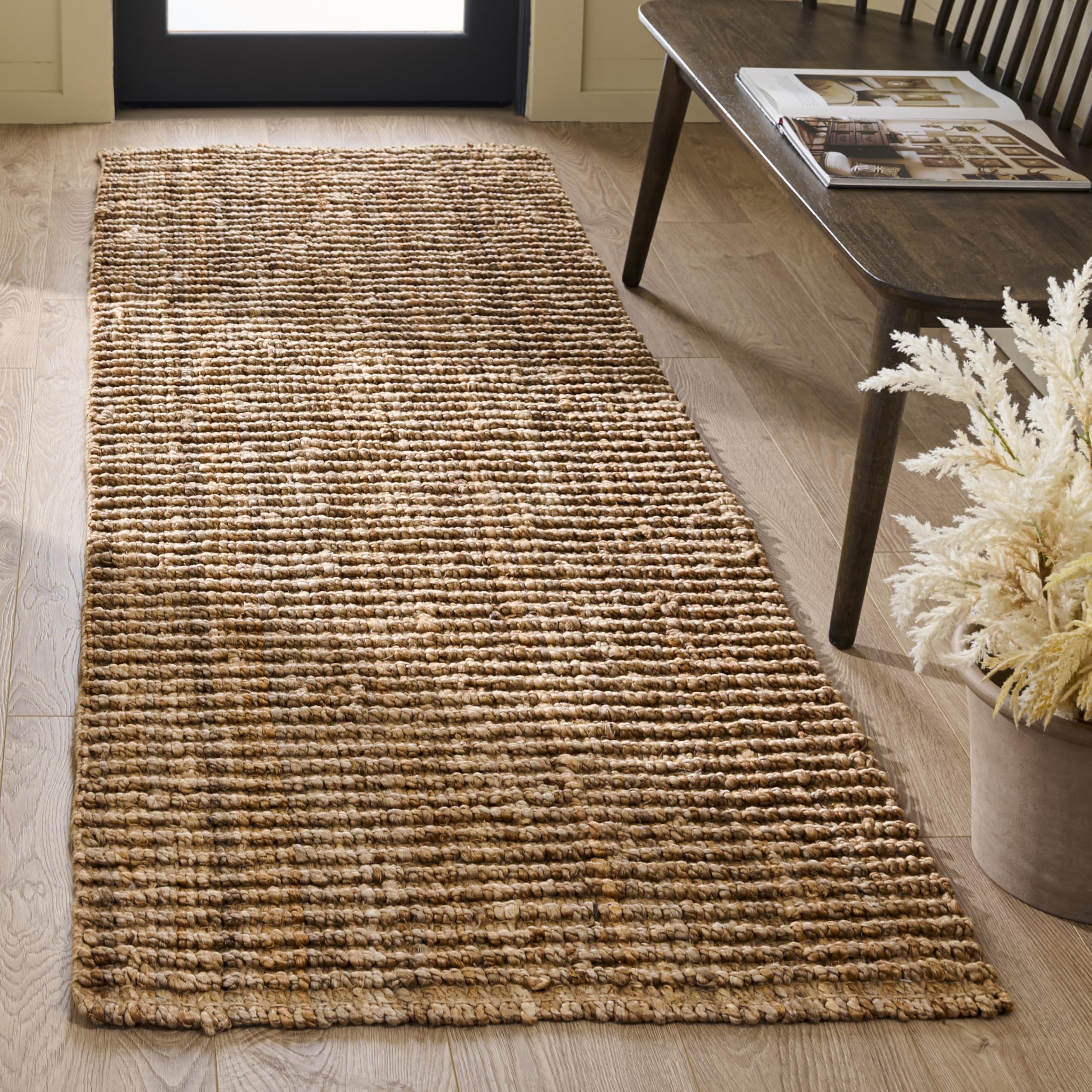 SAFAVIEH Area Rug 8x10 - Natural Fiber Collection - Large - Natural Brown, Handmade Jute, Farmhouse Style, Chunky Textured Thick Pile (NF447A)