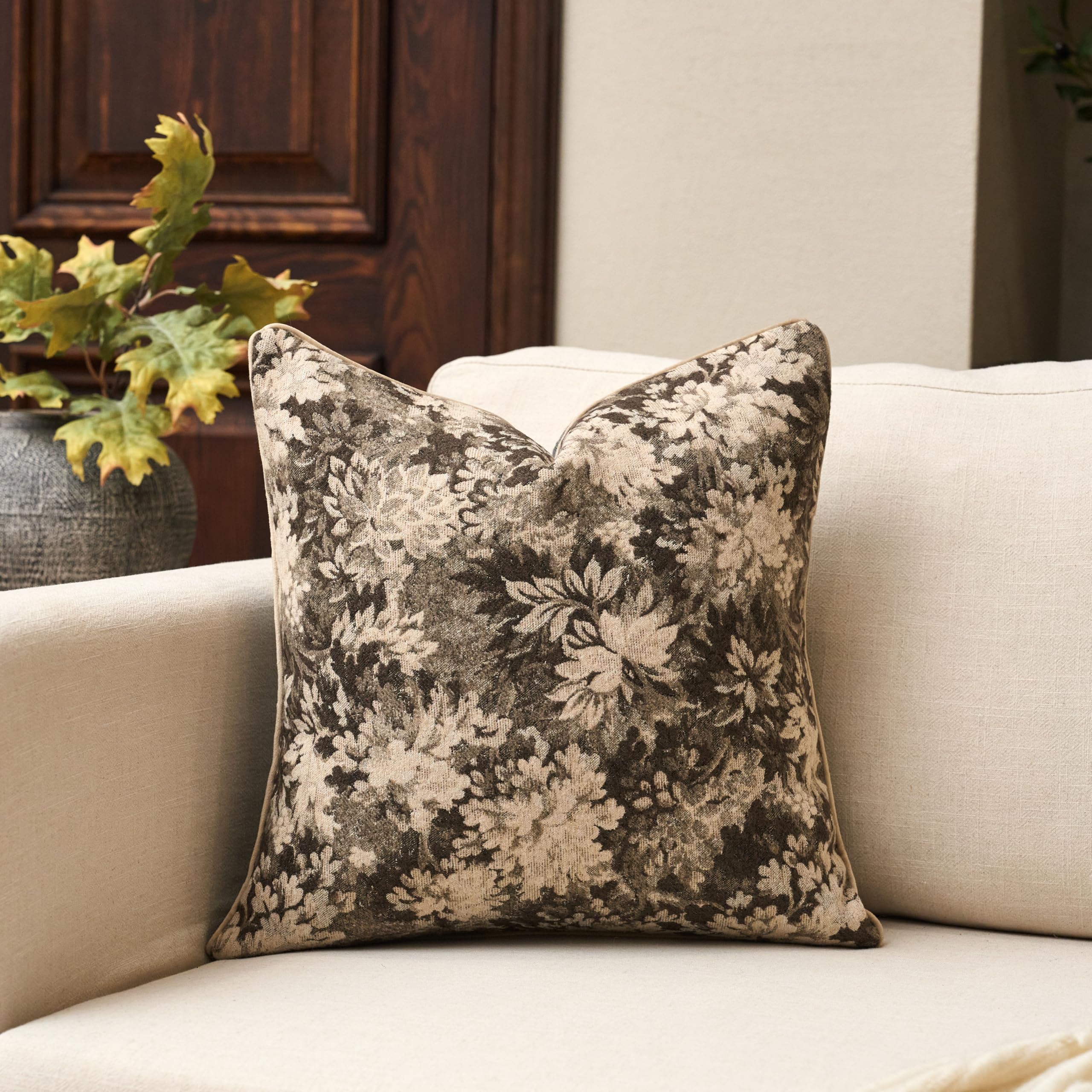 Yangest Neutral Floral Pillow Cover 24 x 24 Inches, Vintage Chenille Square Throw Pillow Cover Soft Decorative Farmhouse Accent Couch Pillow Cover for Living Room Bedroom, Coffee Brown