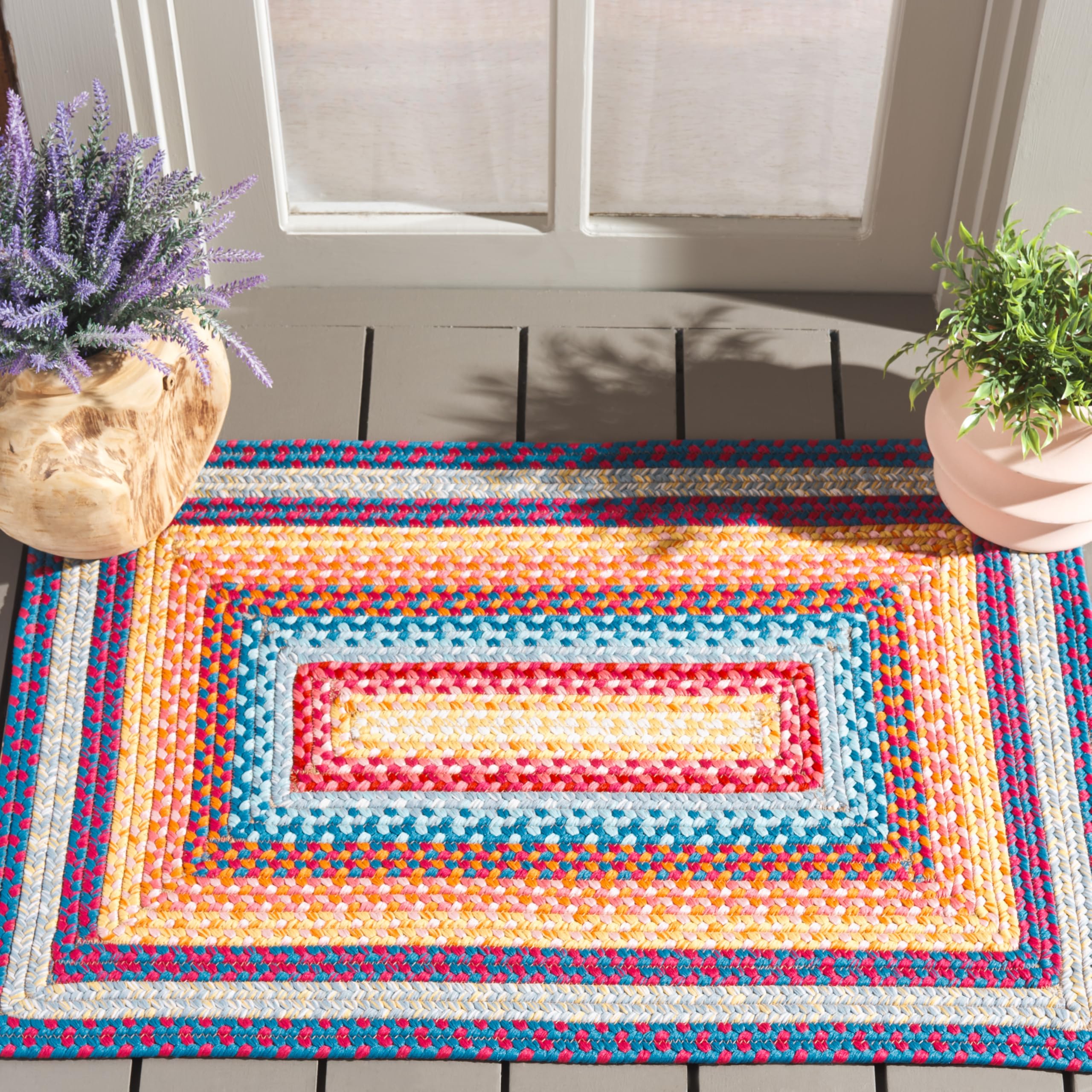 SAFAVIEH Washable Rug Outdoor Braided Collection - 5' x 8' Oval, Multi, Handmade & Reversible, Non-Shedding & Easy to Clean, Ideal for Patio, Backyard, Mudroom (BRD308A)