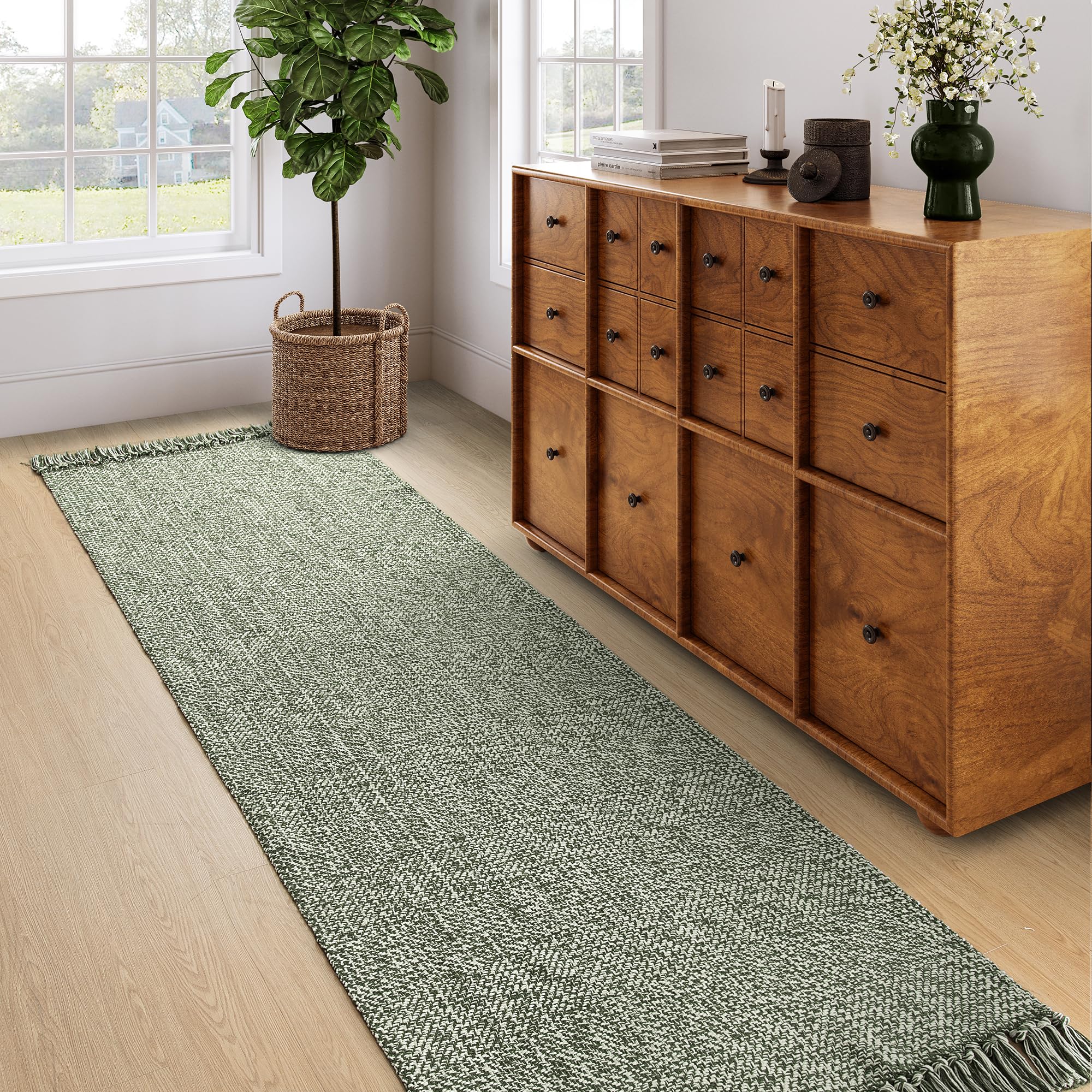 Collive Comfy Area Rug 4' x 6', Tan/Cream Woven Cotton Bedroom Rugs, Modern Indoor Accent Rug Floor Carpet with Tassel for Living Room, Nursery Room, Dining Room, Bedside, Office, Patio Decor