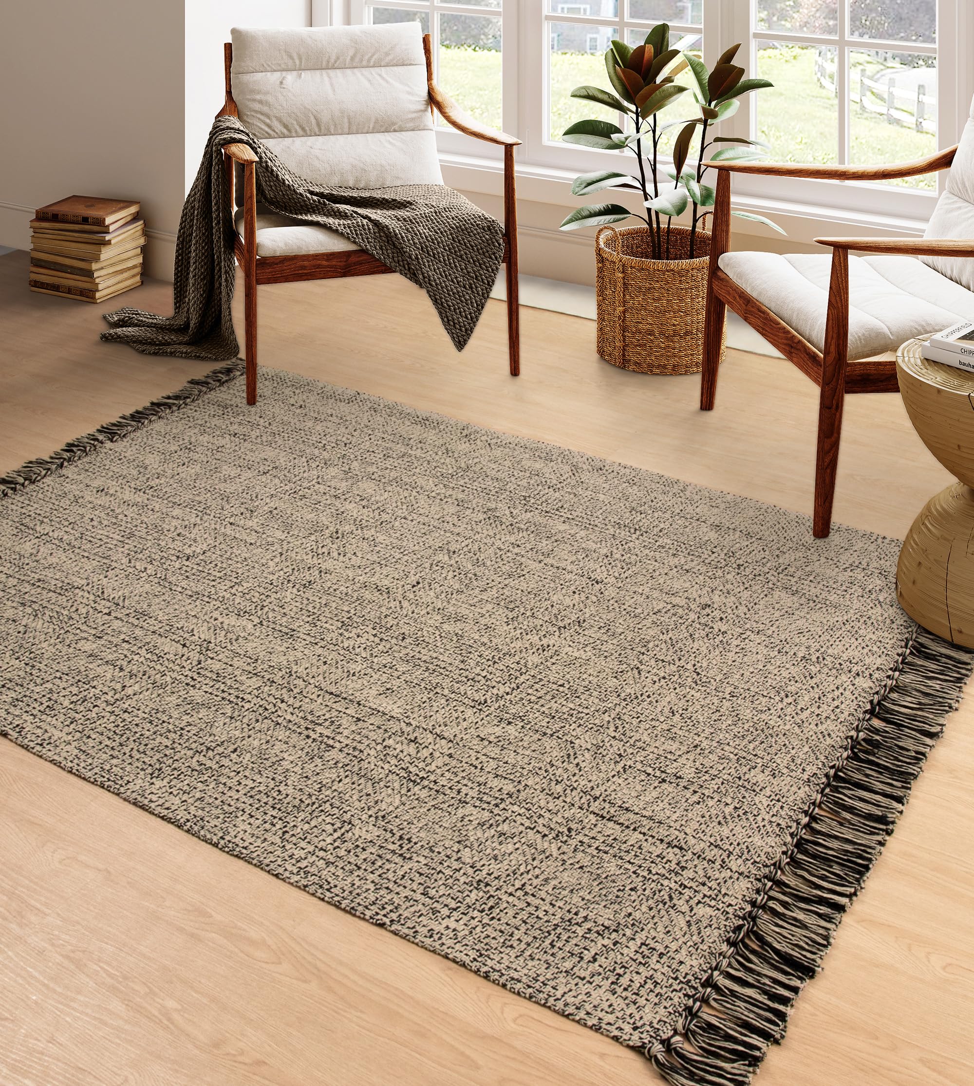 Collive Comfy Area Rug 4' x 6', Tan/Cream Woven Cotton Bedroom Rugs, Modern Indoor Accent Rug Floor Carpet with Tassel for Living Room, Nursery Room, Dining Room, Bedside, Office, Patio Decor