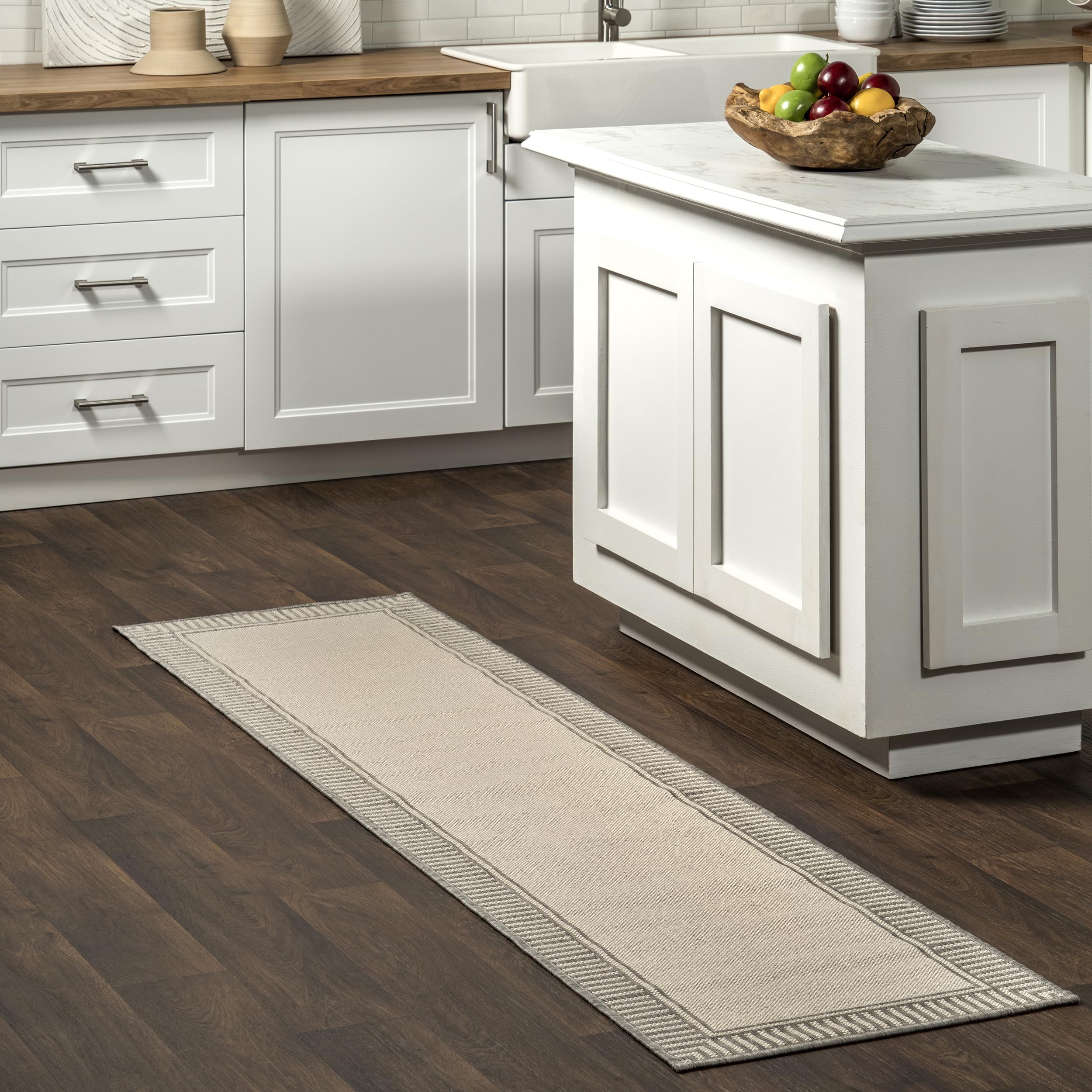 Nuloom Asha Light Brown/Ivory, 8' x 10', Casual, Striped Border, Soft and Cozy, High Traffic, Easy Clean, Durable Area Rug for Indoor/Outdoor Patio, Deck, Porch, Garden, Courtyard