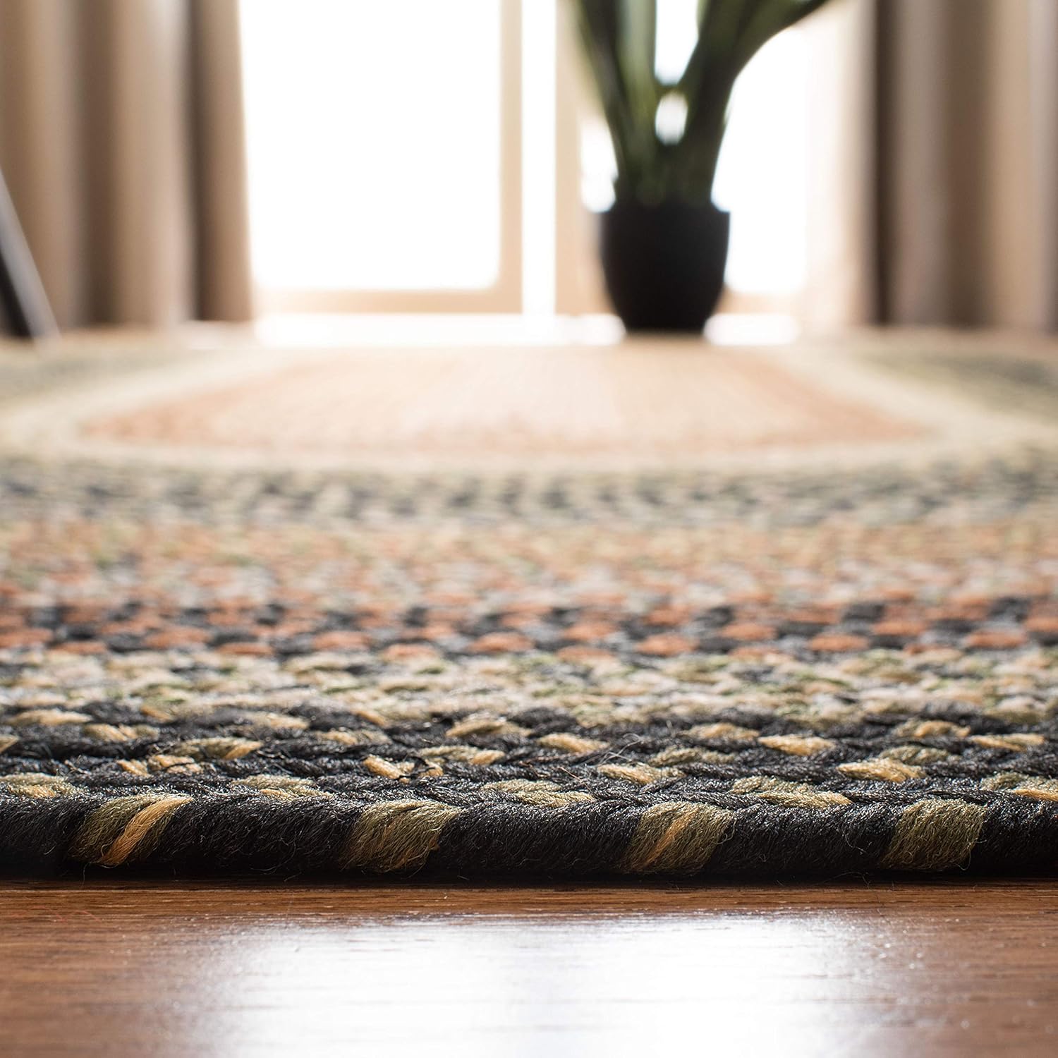 SAFAVIEH Washable Rug Outdoor Braided Collection - 5' x 8' Oval, Multi, Handmade & Reversible, Non-Shedding & Easy to Clean, Ideal for Patio, Backyard, Mudroom (BRD308A)