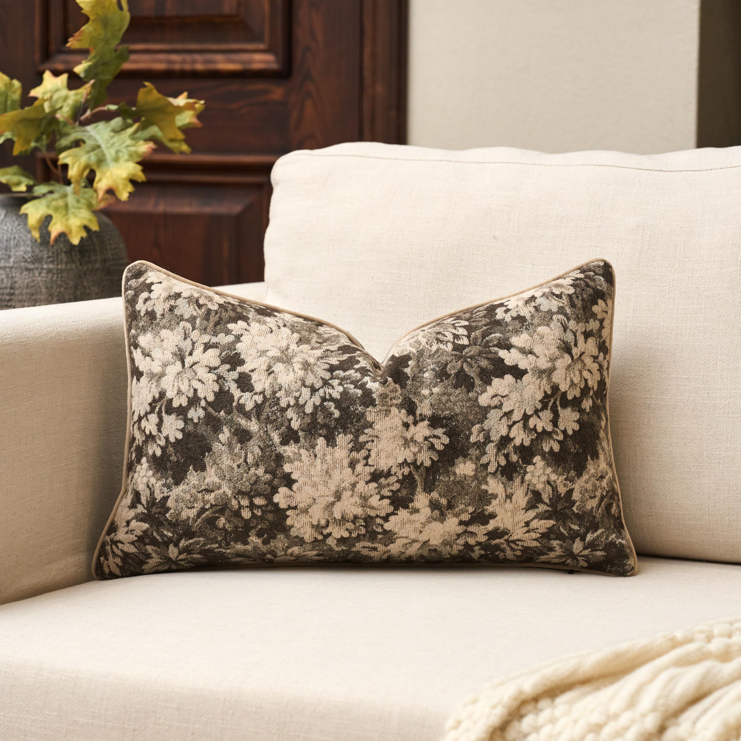 Yangest Neutral Floral Pillow Cover 24 x 24 Inches, Vintage Chenille Square Throw Pillow Cover Soft Decorative Farmhouse Accent Couch Pillow Cover for Living Room Bedroom, Coffee Brown