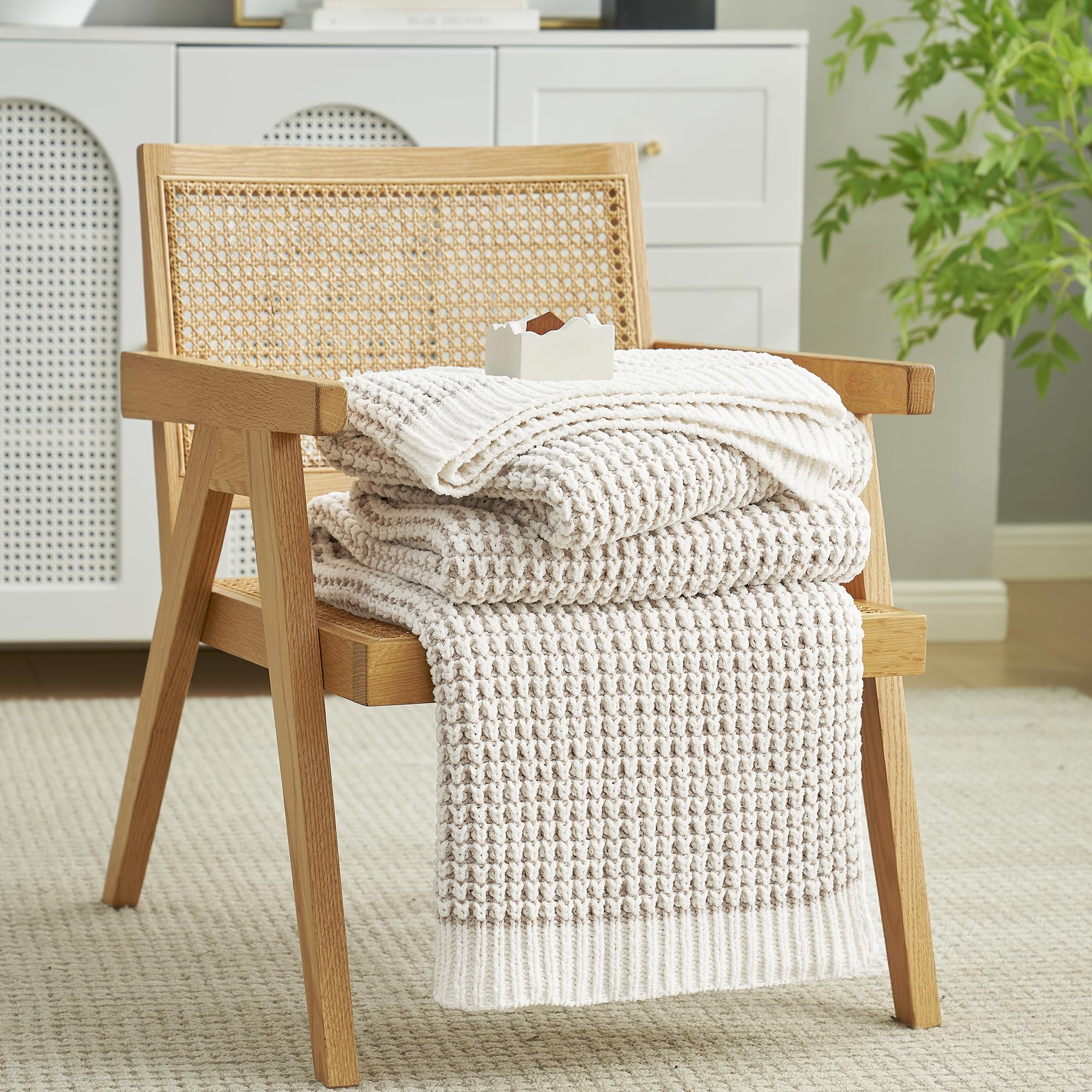 Sage Green Chunky Chenille Knit Throw Blanket 50x60 Inch Checkered Decor Blanket for Couch Bed