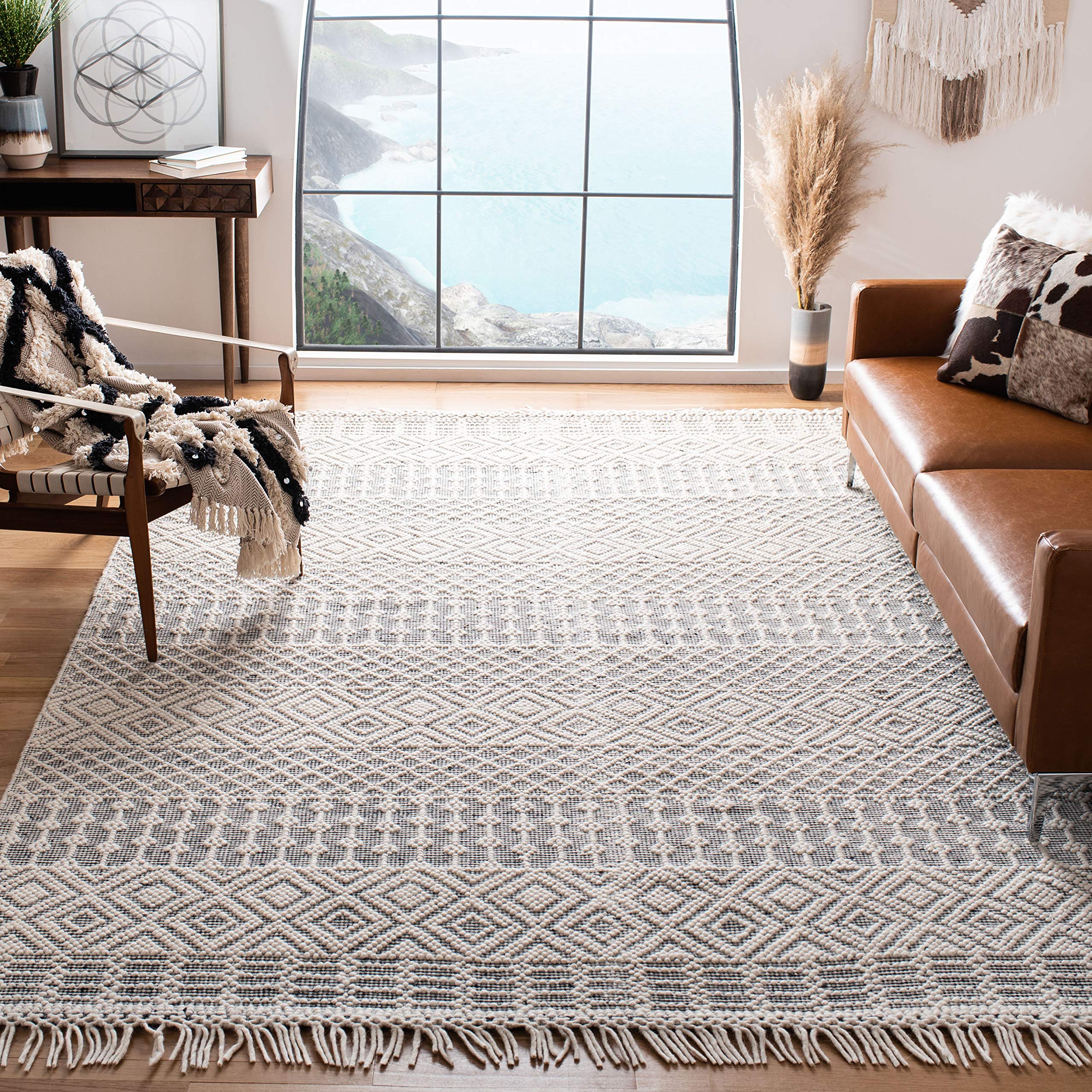SAFAVIEH Natura Collection Area Rug - 5' x 8', Ivory, Handmade Moroccan Boho Wool Fringe, Ideal for High Traffic Areas in Living Room, Bedroom (NAT852B)