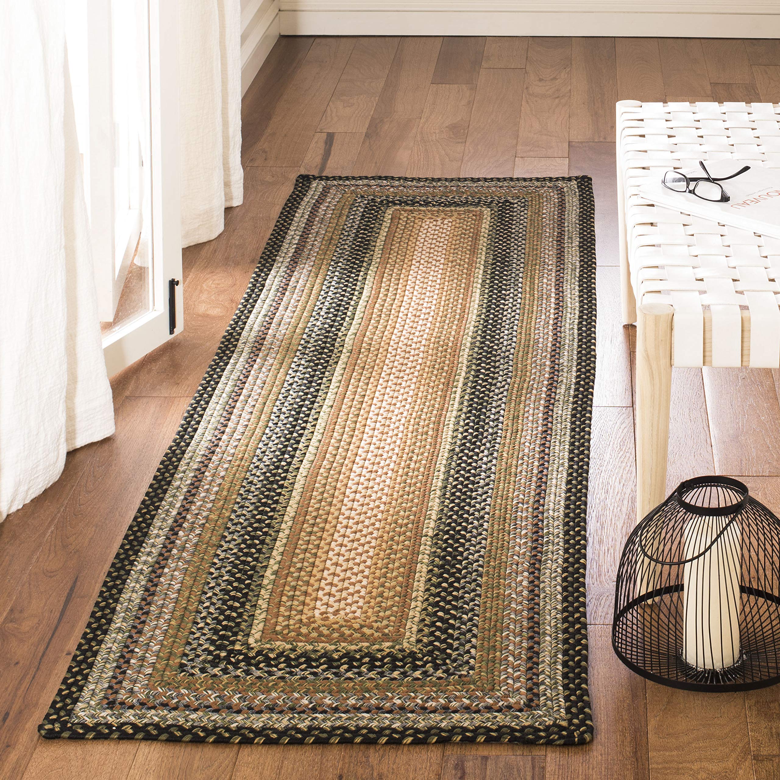 SAFAVIEH Washable Rug Outdoor Braided Collection - 5' x 8' Oval, Multi, Handmade & Reversible, Non-Shedding & Easy to Clean, Ideal for Patio, Backyard, Mudroom (BRD308A)