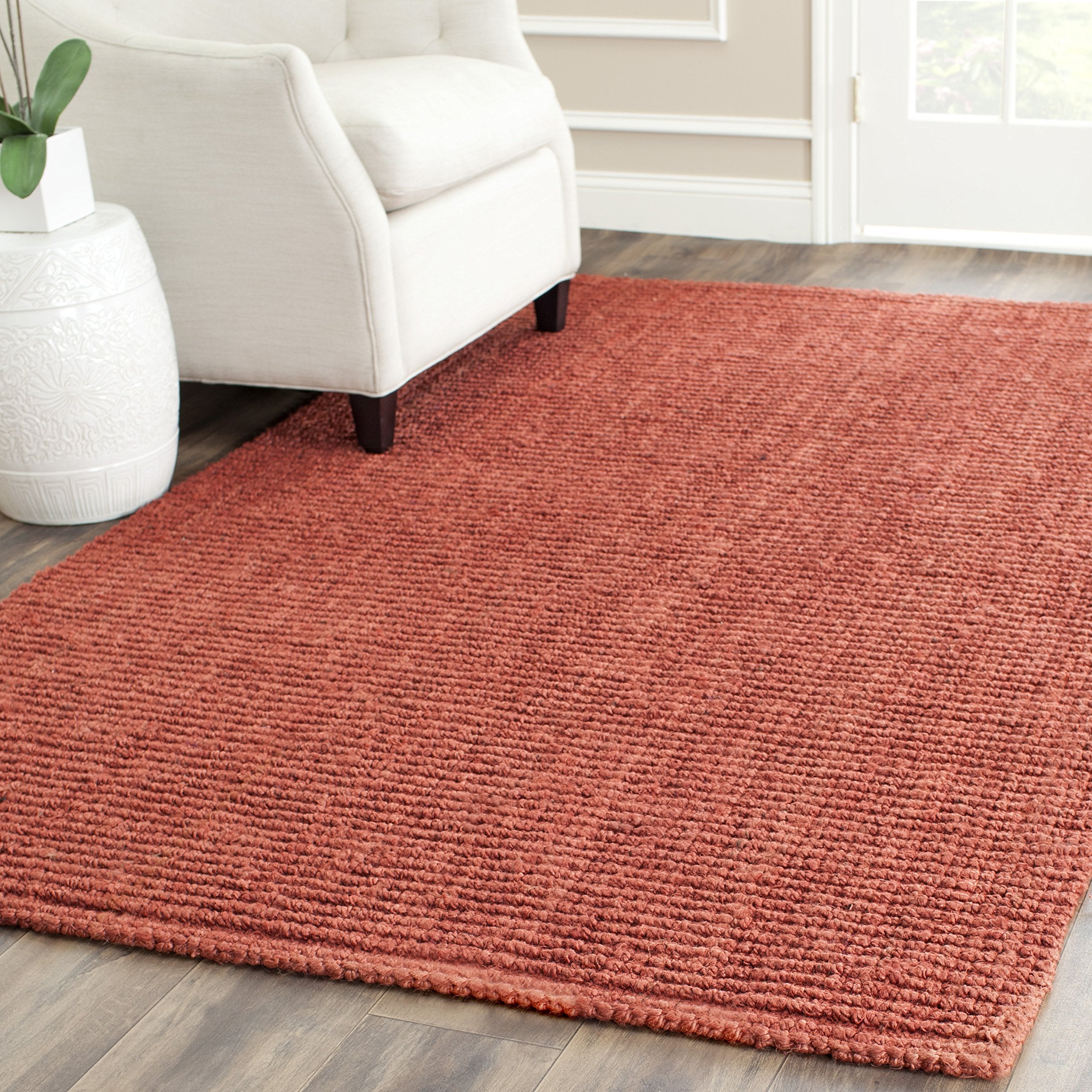 SAFAVIEH Natural Fiber Collection Area Rug - 5' x 7'6", Natural Brown, Handmade Jute, Farmhouse Style, Chunky Textured Thick Pile (NF447A)